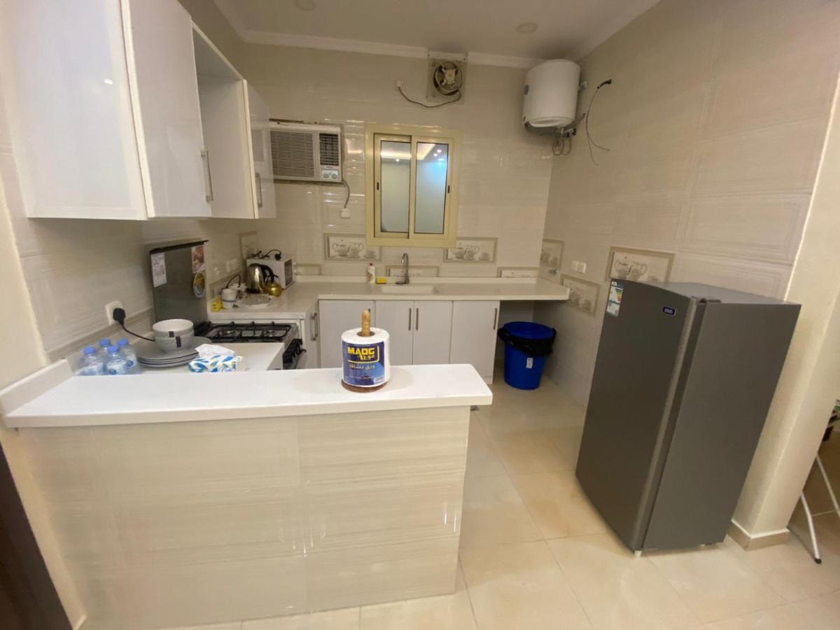 Al Diyafah Apts Médine Extérieur photo
