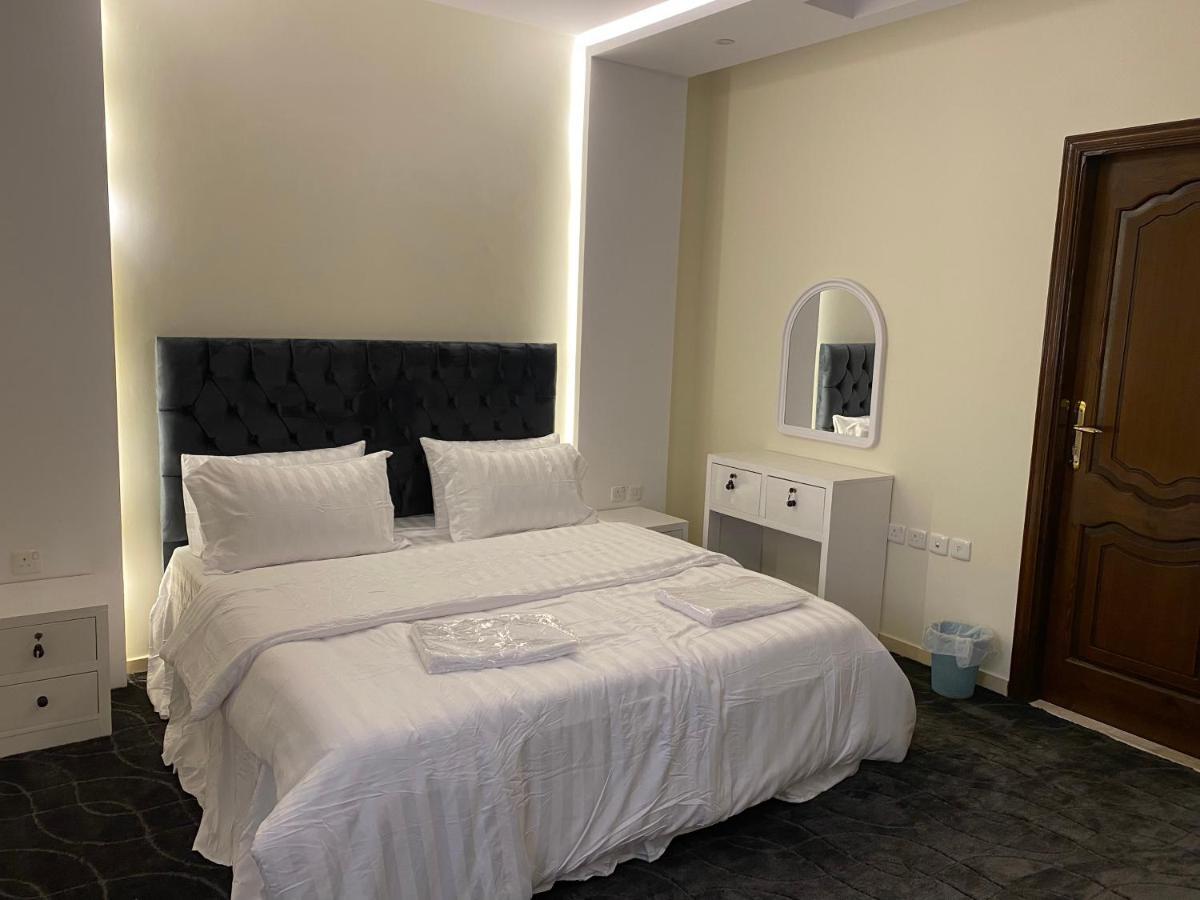Al Diyafah Apts Médine Extérieur photo